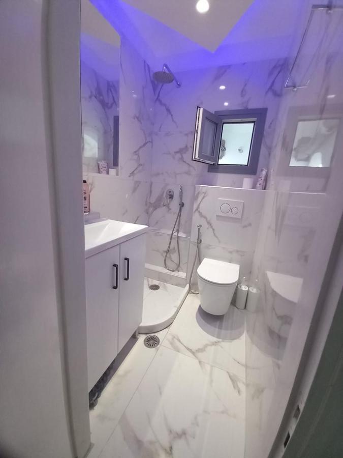 Apartment In The Centre For 4 People Naxos City Bagian luar foto