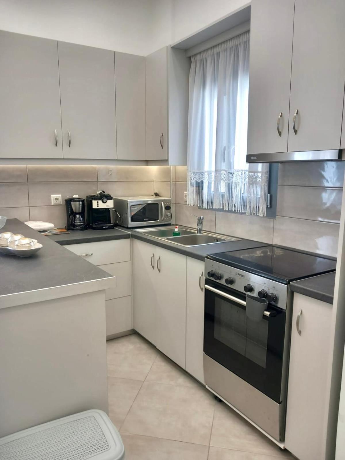 Apartment In The Centre For 4 People Naxos City Bagian luar foto